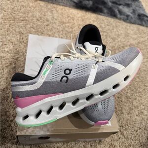 On Running Women's Gray and Pink Cloud Sneakers